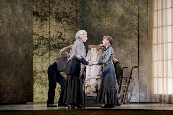 Dee Hoty as Mary Cassatt and Louise Pitre as Adult Marie in Marie, Dancing Still at the 5th Avenue Theatre